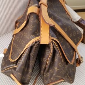 Louis Vuitton Saddle Bag